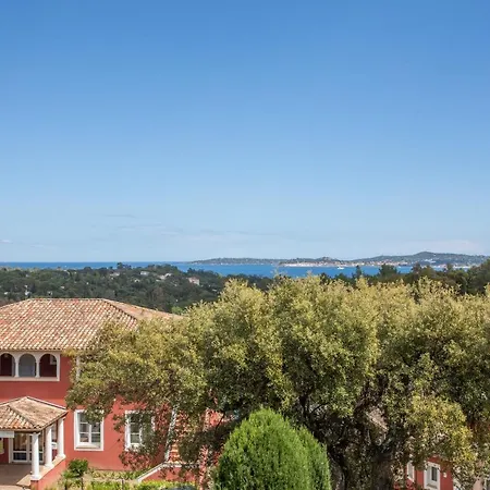 Restanques De Saint Tropez - Arums Grimaud