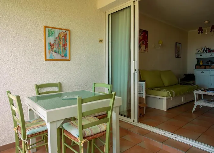 Restanques De Saint Tropez - Arums 公寓 *